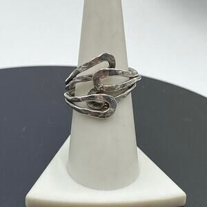 Sterling Silver 925 Artisan Hammered Loop Wrap Organic Shaped Bypass Ring Sz 8